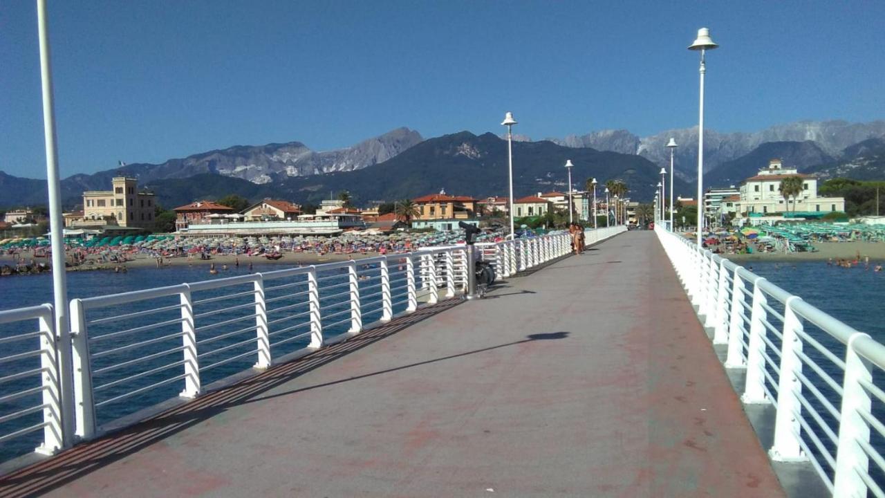 Appartamento Mare Pital Marina di Massa Esterno foto