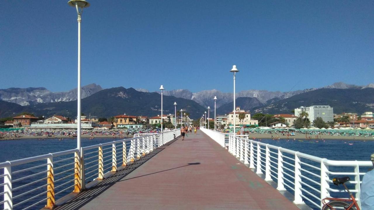 Appartamento Mare Pital Marina di Massa Esterno foto